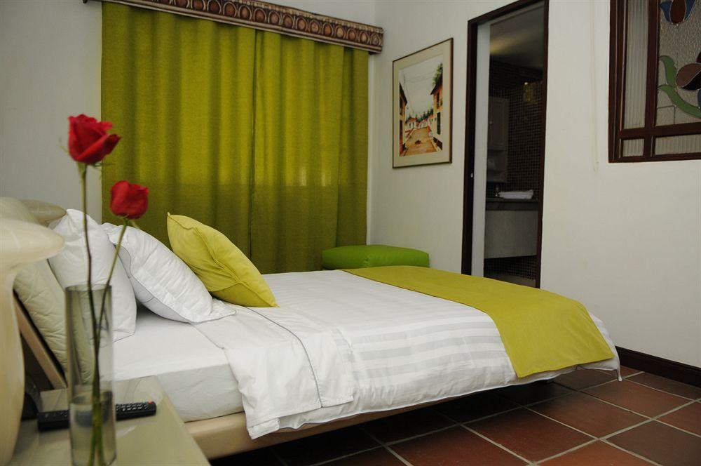 Las Rosas Hotel Boutique Medellin Exterior photo