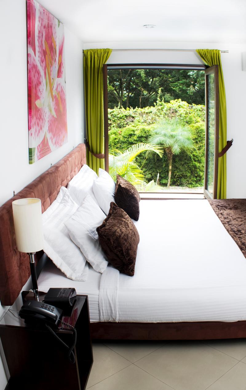 Las Rosas Hotel Boutique Medellin Exterior photo