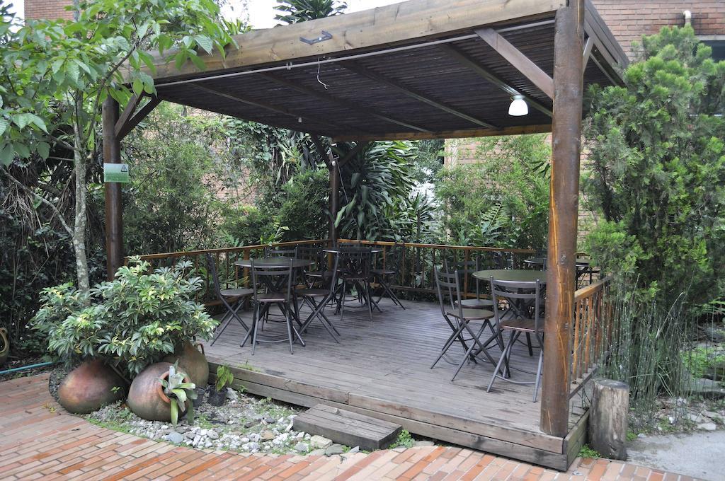 Las Rosas Hotel Boutique Medellin Exterior photo